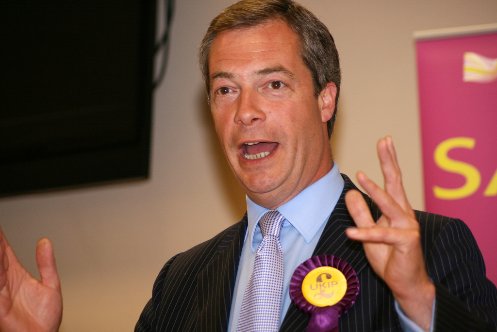 7 Nigel_Farage_of_UKIP_Thomas Gun